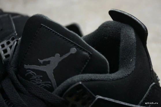 Rep EP CU1110-010 CAT AIR JORDAN (2020) CU1110-010 BLACK RETRO 4 0205